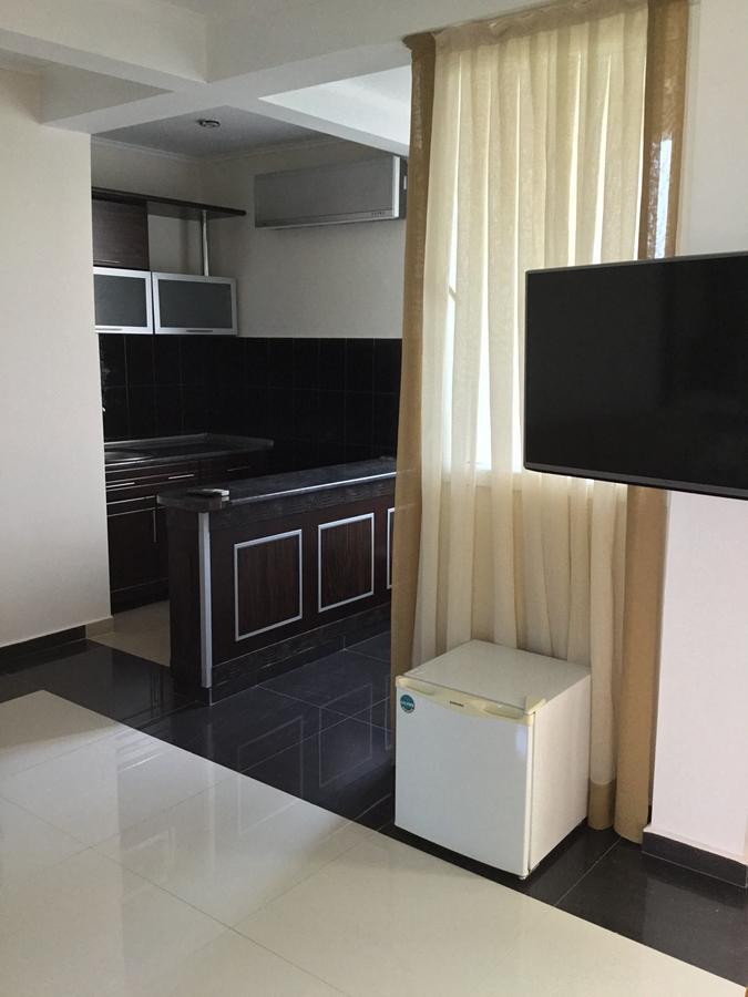 חאקבי Sunny Land Hotel מראה חיצוני תמונה